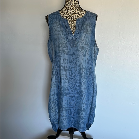 Max Jeans Denim Sleeveless Dress - Picture 1 of 7